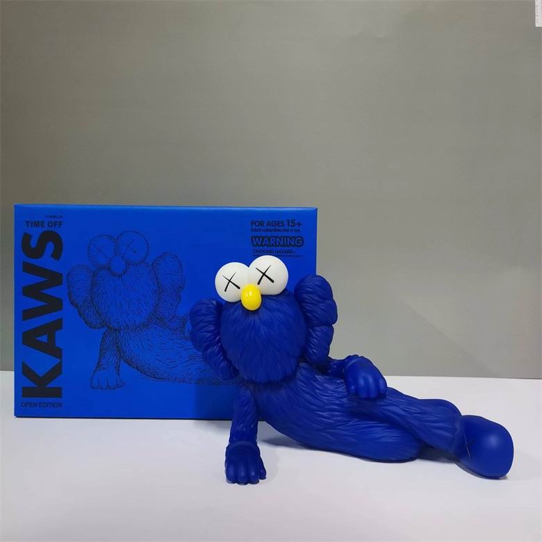 Kaws 29x14x18cm 700g 3C  (5)